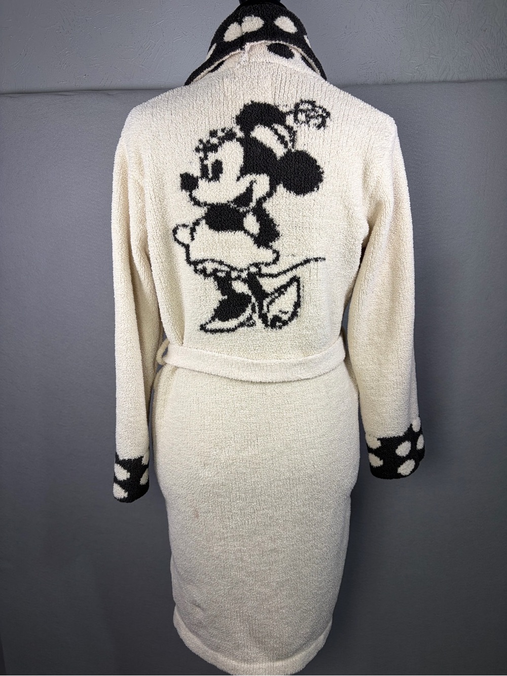 Barefoot Dreams Disney Minnie Mouse Cream Plush Robe with Black Polka Dot Trim